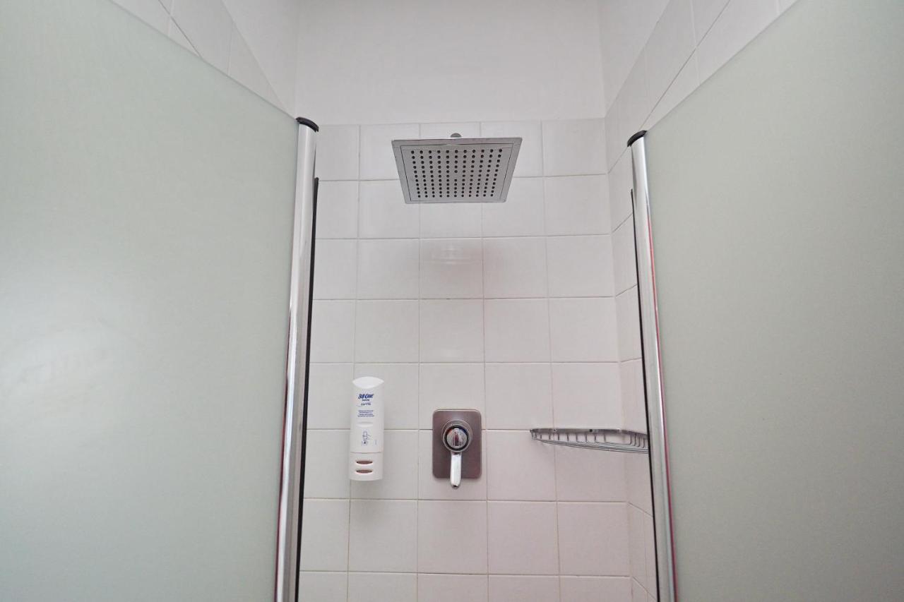Hotel Versailles Колорно Екстериор снимка